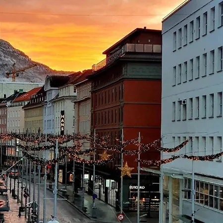 Central, Lovely With A Unique View * Bergen