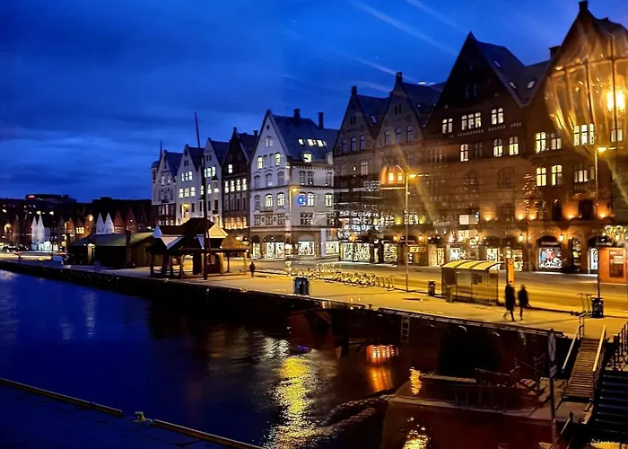 Central, Lovely With A Unique View * Bergen