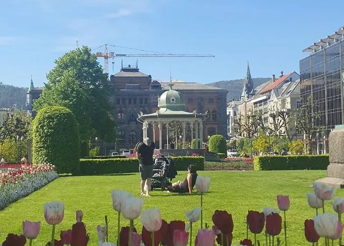 아파트 Central, Lovely With A Unique View 베르겐